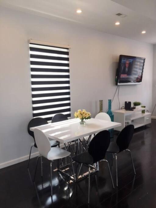 Luxury Three Story Apartment In Short North Columbus Bagian luar foto